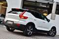 Volvo XC40 B4 MILD HYBRID AWD R-DESIGN *1HD / CRYSTAL WHITE* Blanc - thumbnail 8