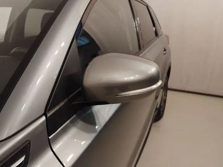 Suzuki Vitara 2022, foto 19