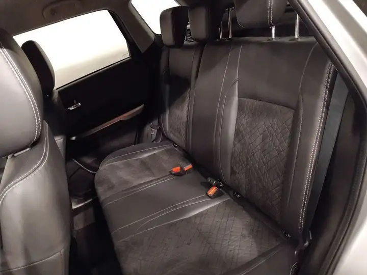 Suzuki Vitara 2022, foto 7