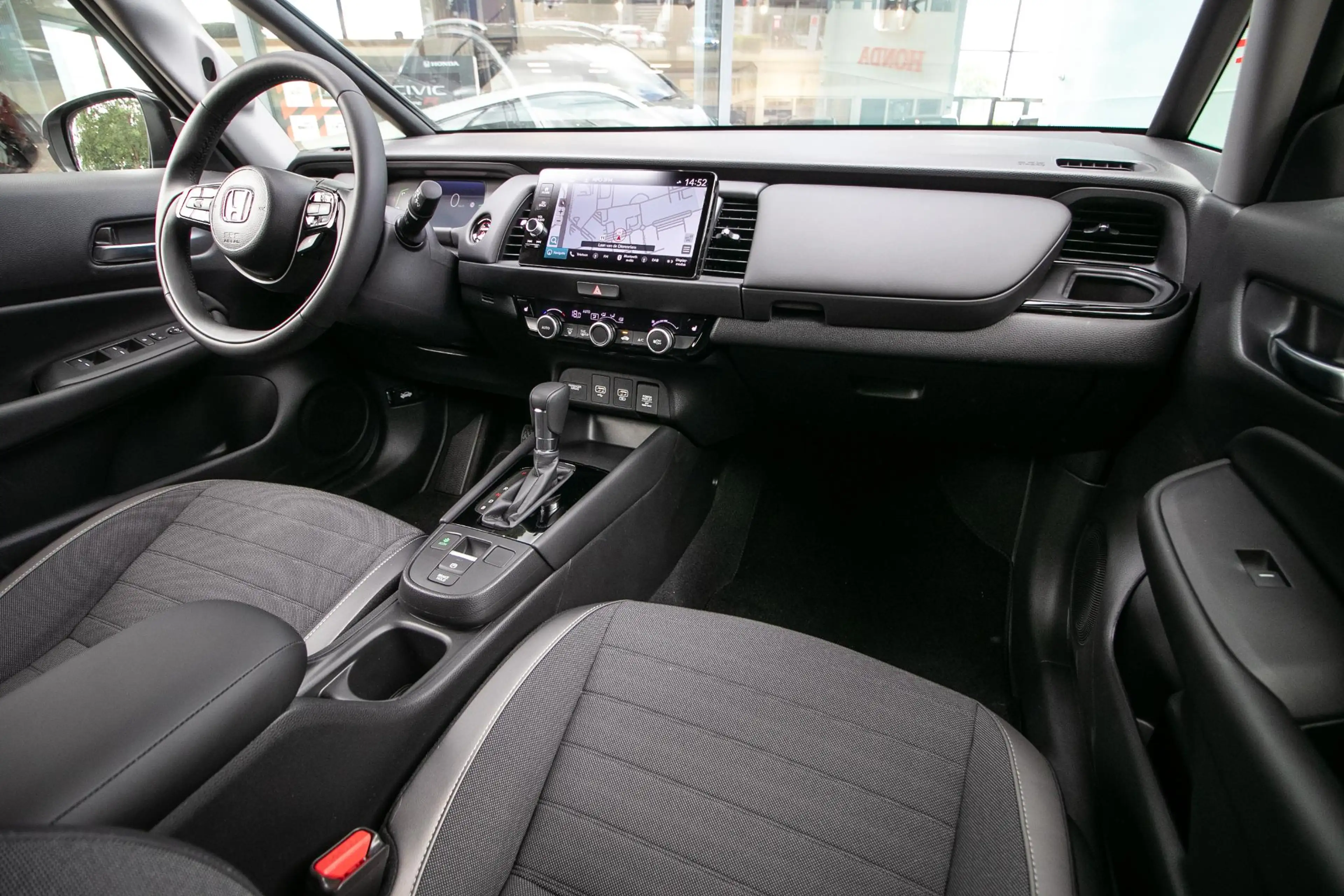 Honda Jazz 1.5 e:HEV Advance Crosstar — photo 4