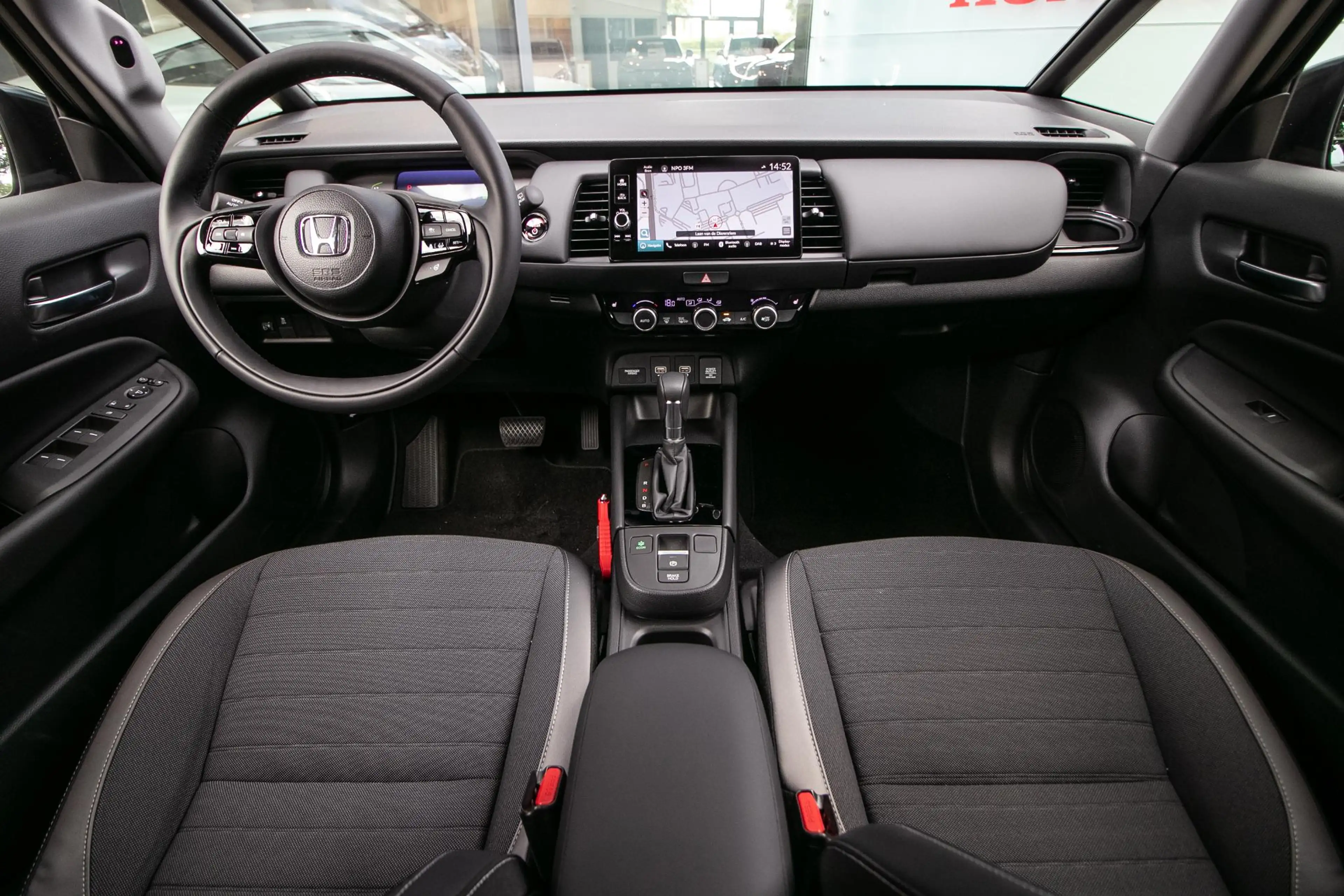 Honda Jazz 1.5 e:HEV Advance Crosstar — photo 15