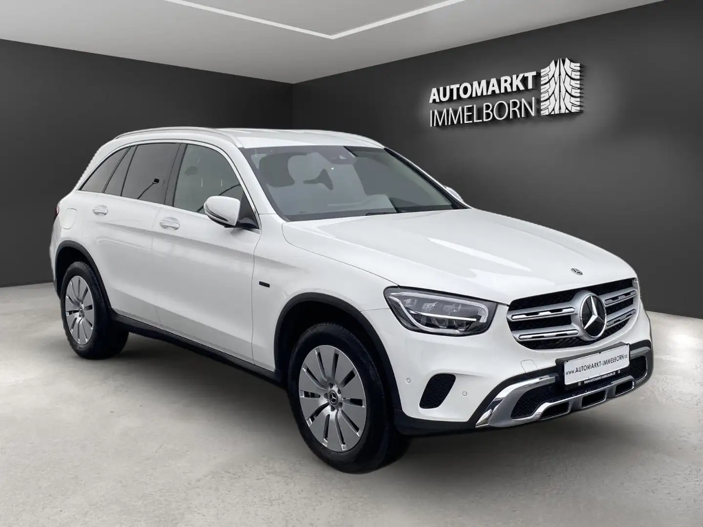 Mercedes-Benz GLC 300 e 4Matic LED*Navi*AHK*Distro*TW*DAB*18 Blanc - 1