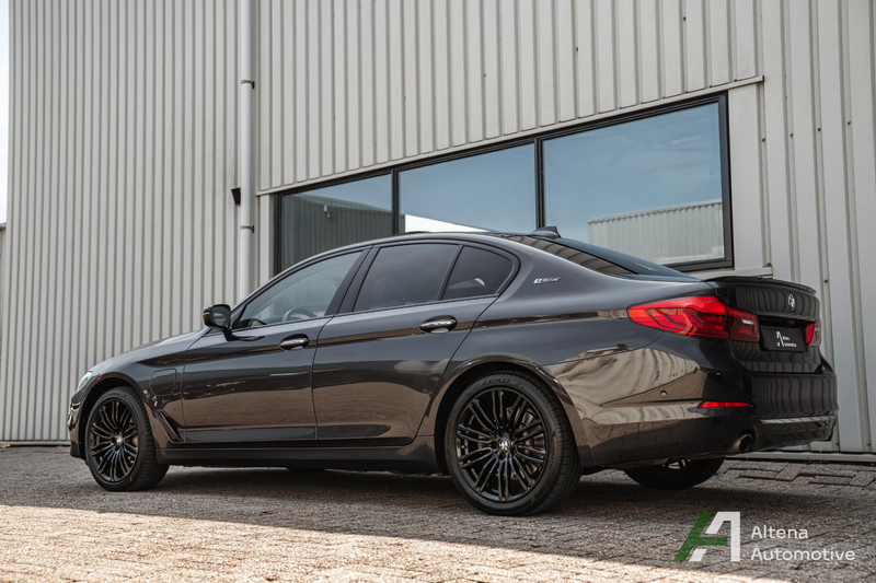 BMW 530 5-serie 530e iPerformance Executive schuifdak, com — photo 45