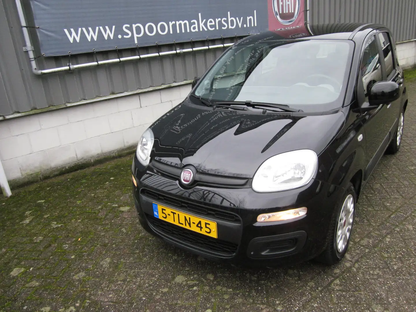 Fiat Panda TwinAir Turbo 80PK Edizione Cool Zwart - 2
