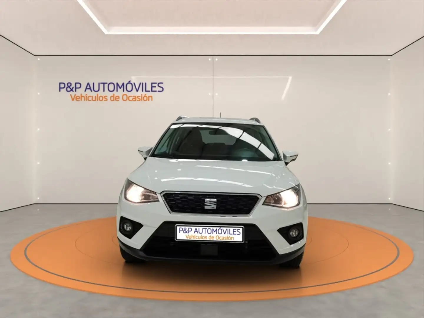 SEAT Arona 1.0 TSI Ecomotive S&S Style 110 Blanc - 2