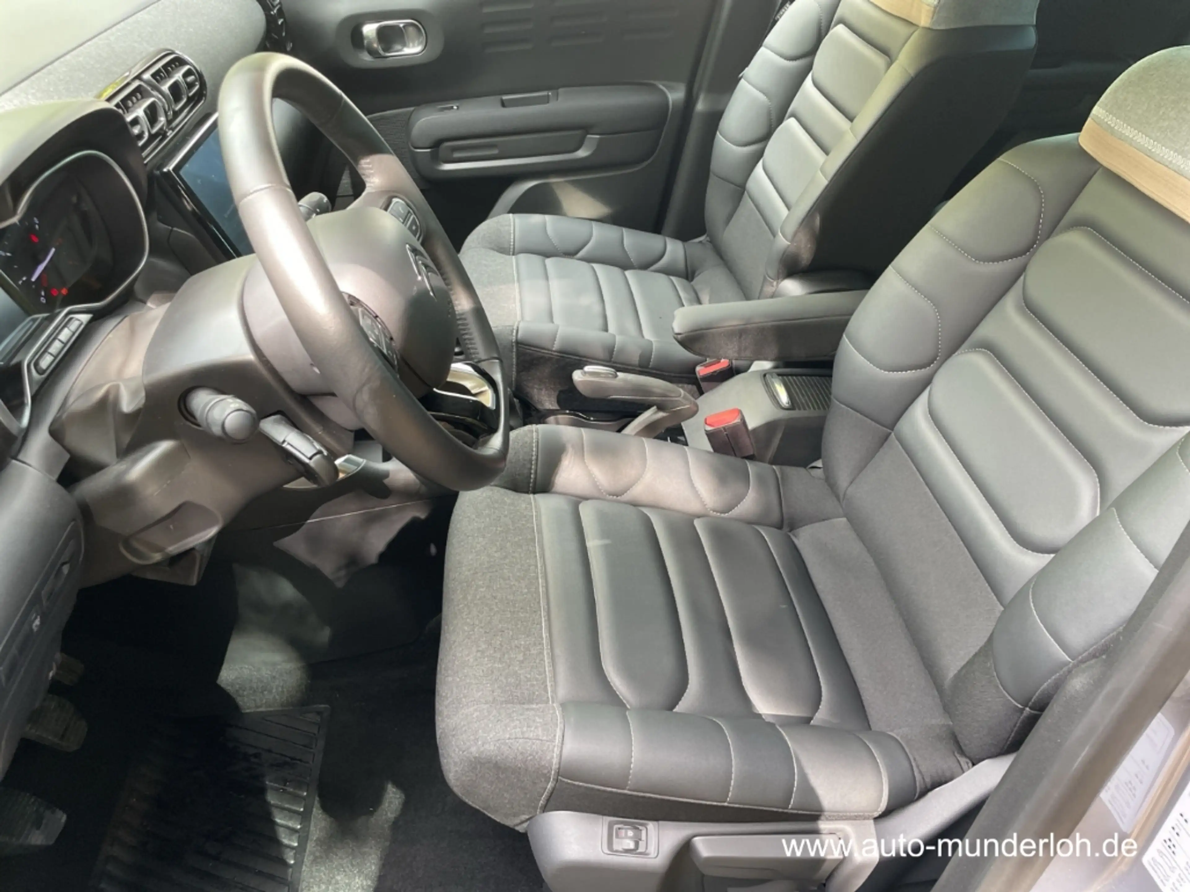 Citroen C3 Aircross PureTech 110 S&S MAX KLIMAAUTOM. NAVI R-KAMERA SIC — photo 10
