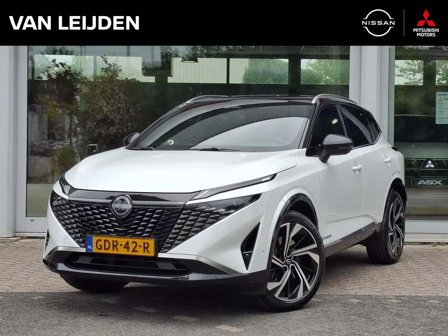 Nissan Qashqai E-power 190pk Tekna Plus | Leder | Adaptive cruise Blanc - 1