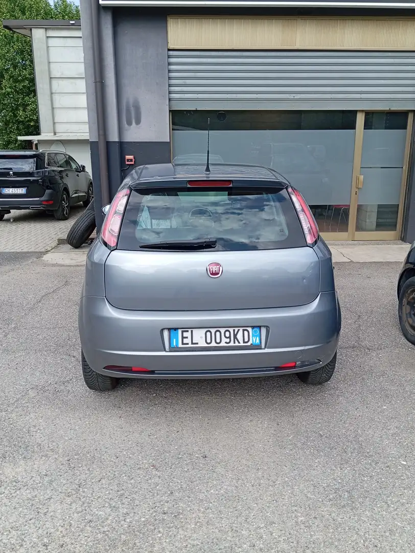 Fiat Grande Punto 1.4 Actual s&s 77cv 5p dualogic - 1