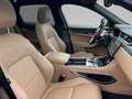 Jaguar F-Pace Diesel D300 AWD SE Zwart - thumbnail 3