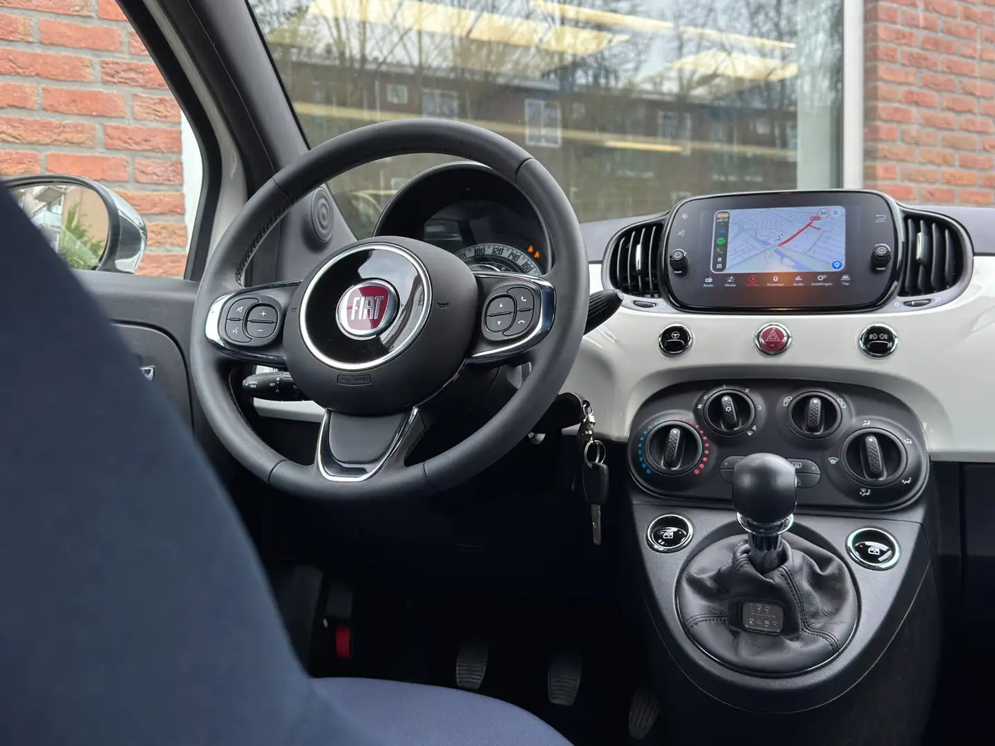 Fiat 500C 1.0 Hybrid Club | Airco | Cruise | Apple Android C Blanco - 2