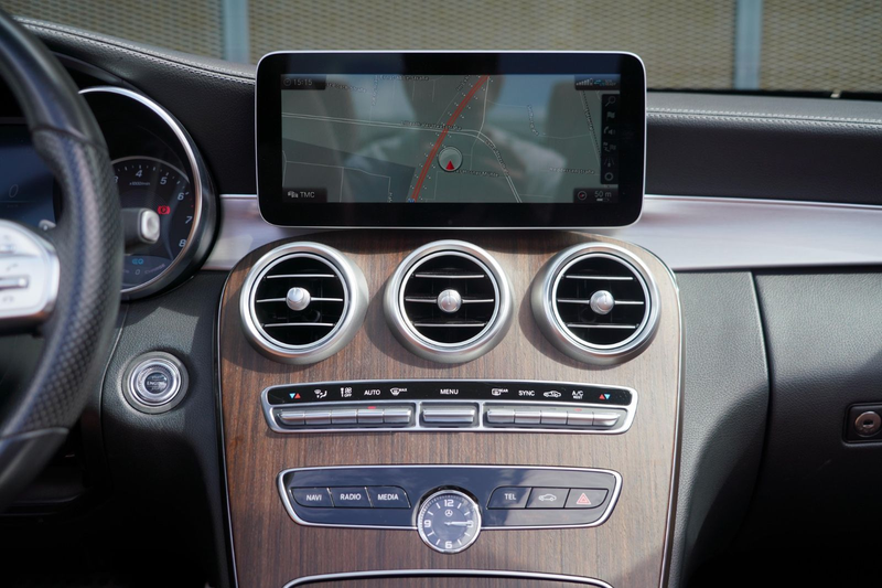 Mercedes-Benz C 200 Cabrio Facelift AMG Airscarf Memory Kamer — photo 14