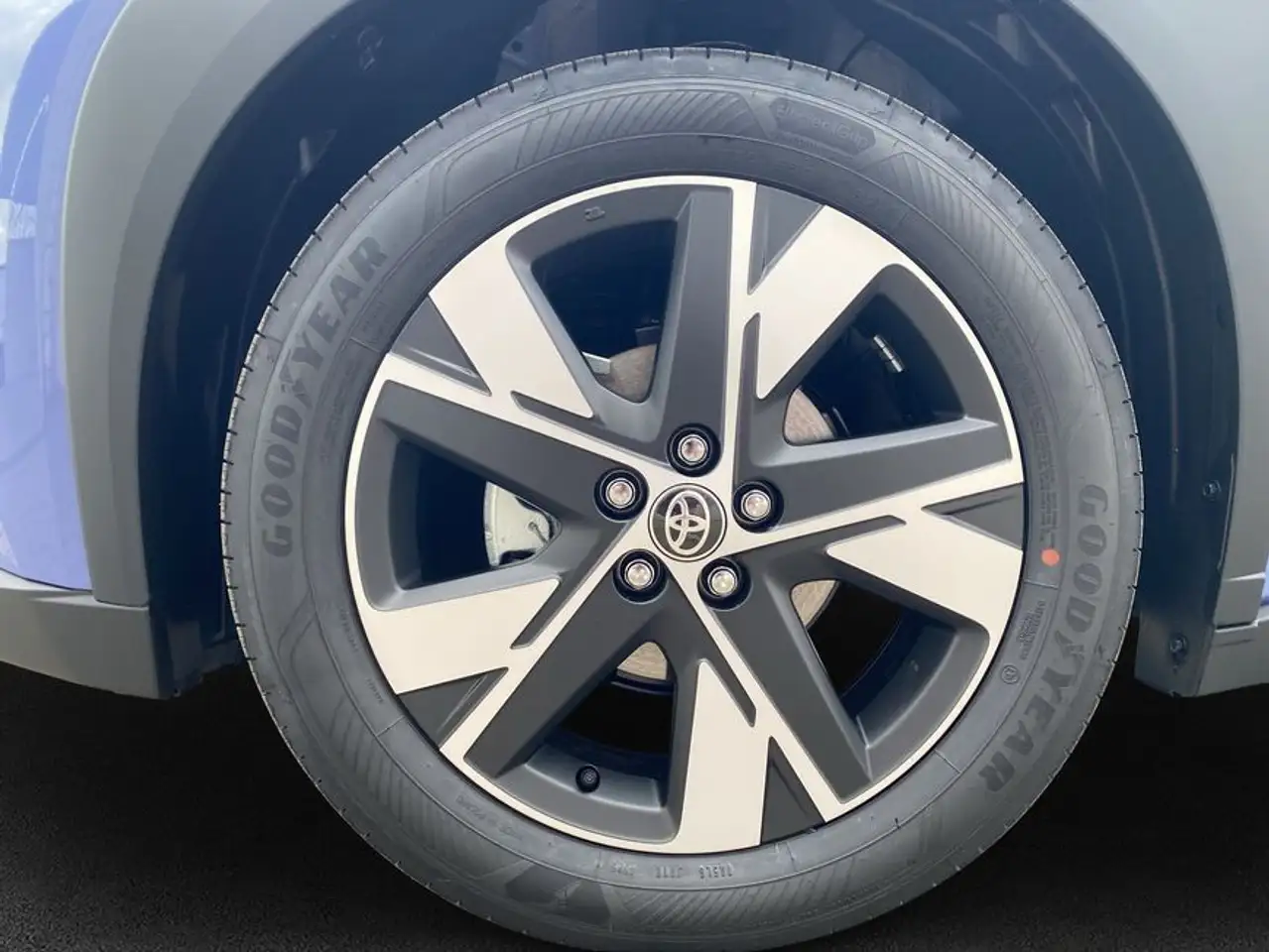 Toyota Aygo X X 1,5 Hybrid Teamplayer 68 kW, 5-türig 7