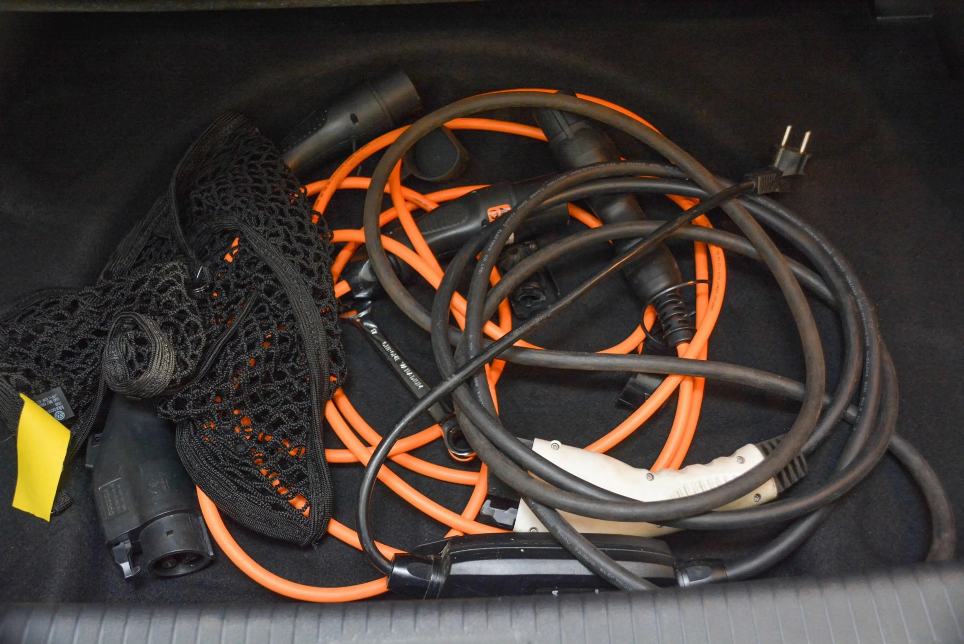 Volkswagen e-Golf E-Golf, achteruitrijcamera, airco — photo 37