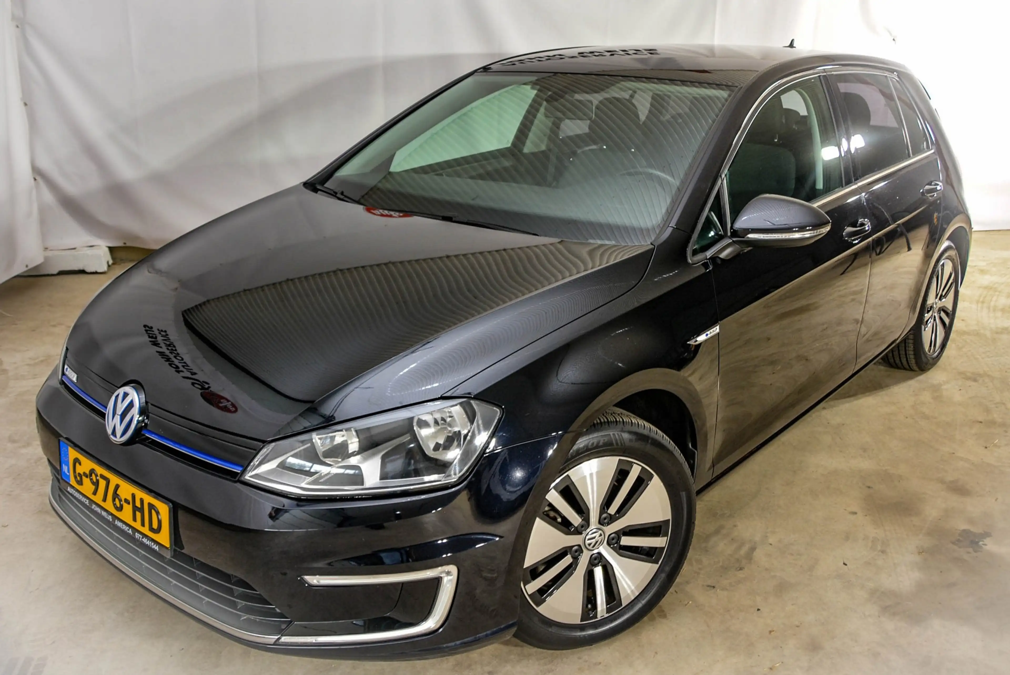 Volkswagen e-Golf E-Golf, achteruitrijcamera, airco — photo 5