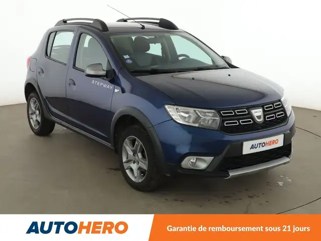Dacia Sandero view 8