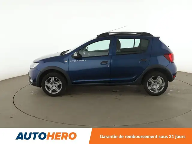 Dacia Sandero view 3