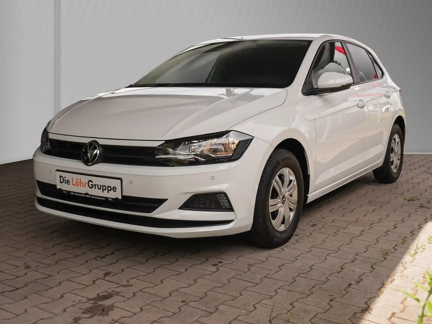 Volkswagen Polo VI 1,0 MPI,Klima,Sitzheizung,Park-Pilot Trendli... Blanc - 2