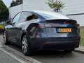 Tesla Model Y RWD 58 kWh Trekhaak Szürke - thumbnail 5