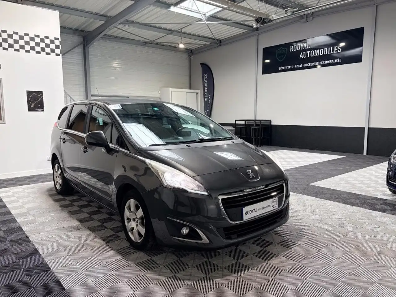 Peugeot 5008 I Phase 2 1.6 e-HDi EAT6 120 Active Busi