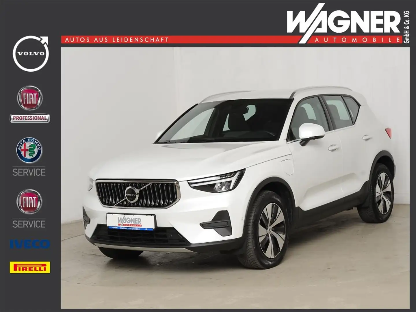 Volvo XC40 T4 Recharge DKG Core *360°-Kamera * Winterpaket* Wit - 1