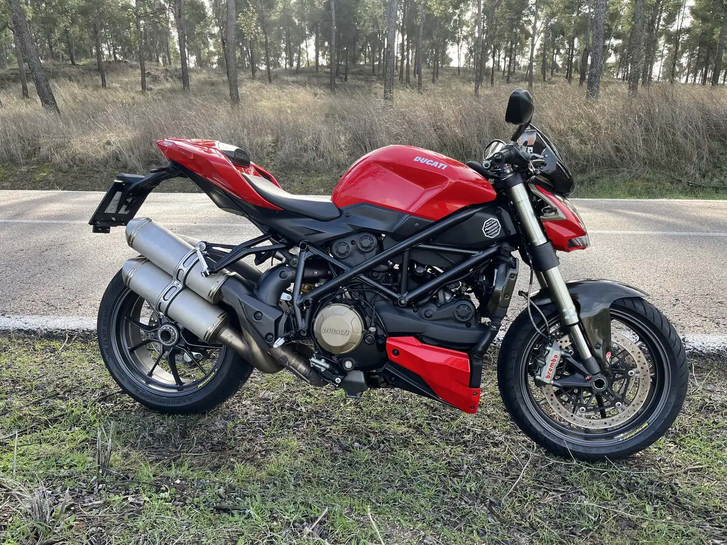 Ducati Streetfighter - 1