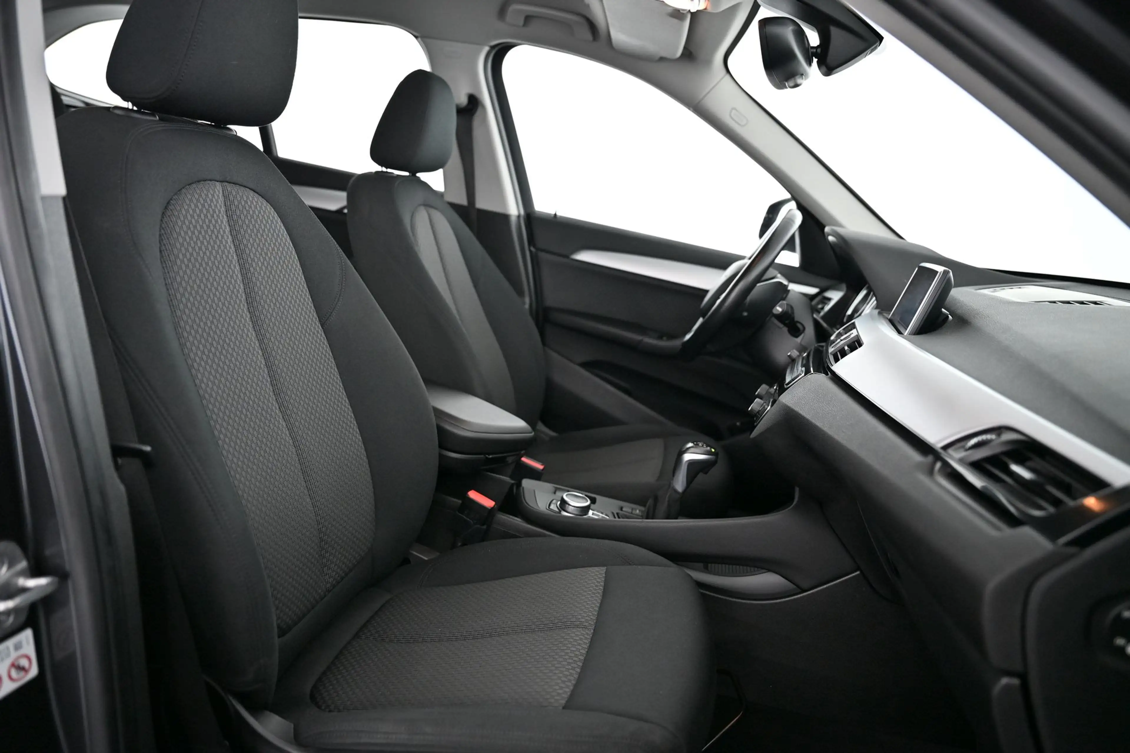 BMW X1 1.5 xDrive 25e Aut. Pickerl NEU — photo 34