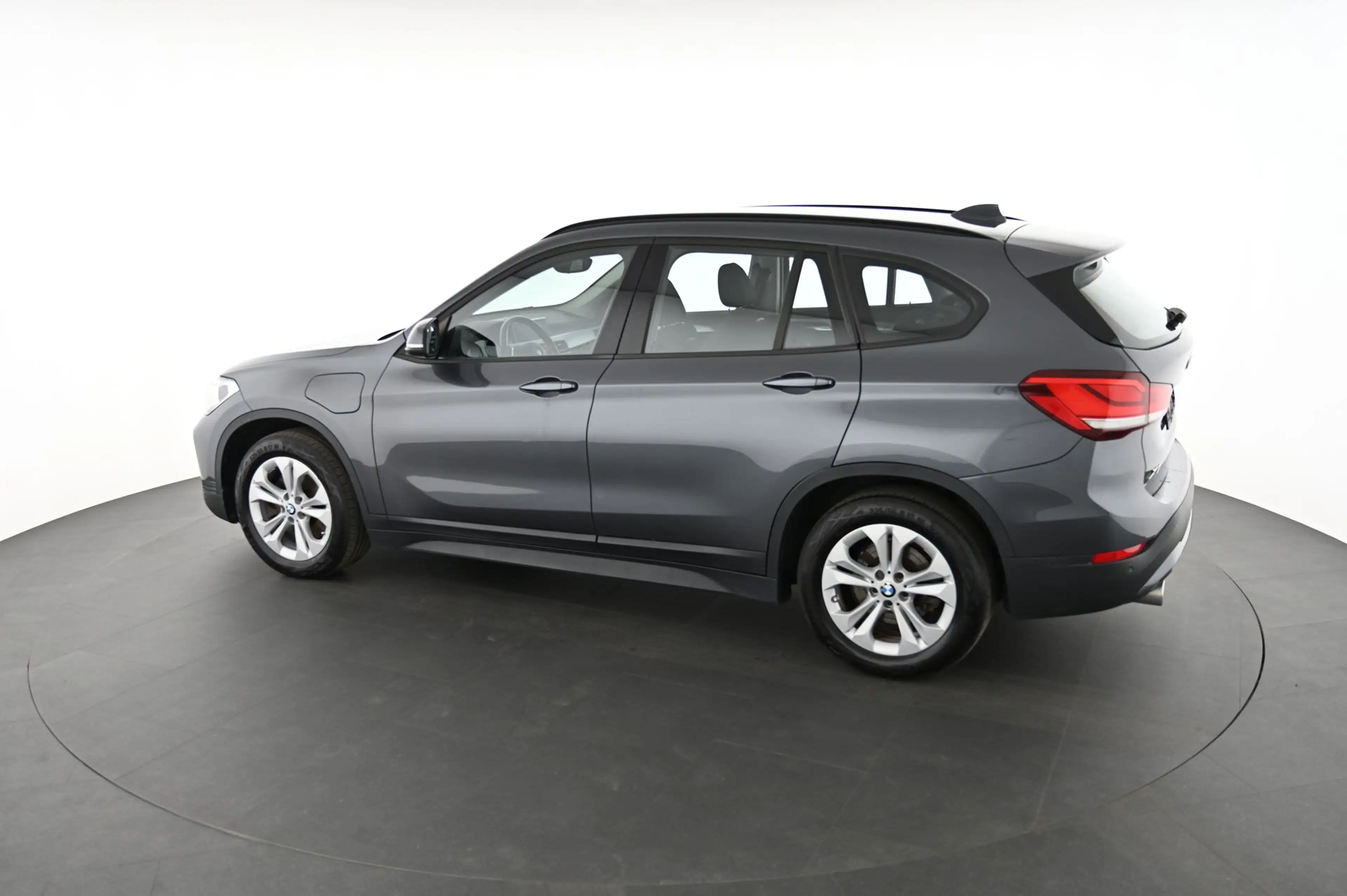 BMW X1 1.5 xDrive 25e Aut. Pickerl NEU — photo 7