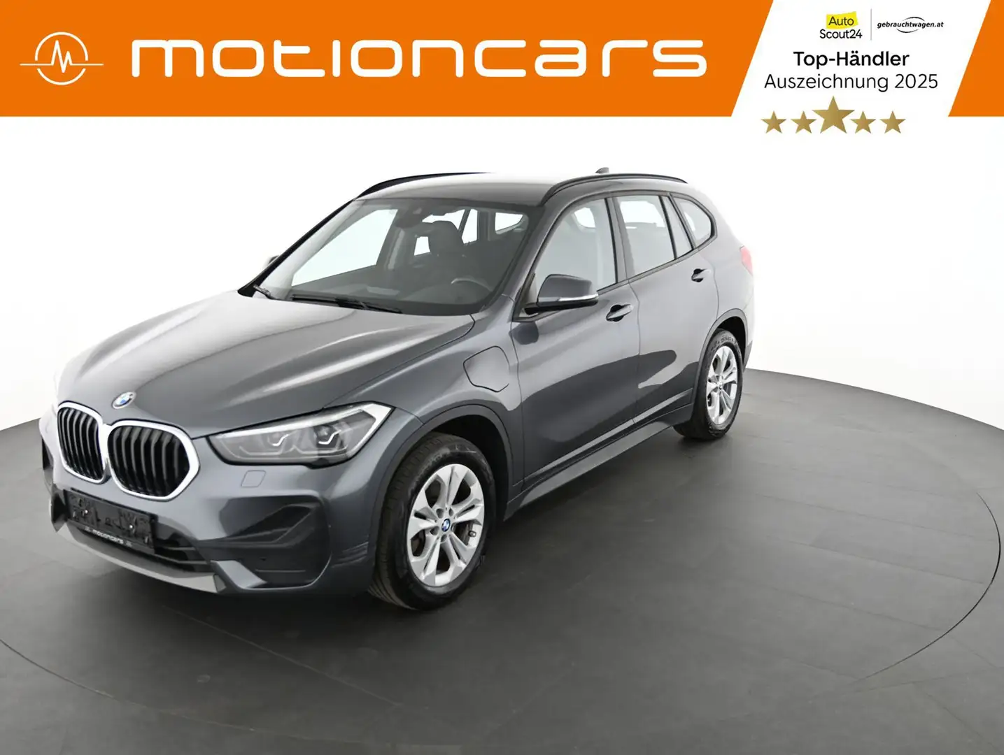 BMW X1 1.5 xDrive 25e Aut. Pickerl NEU Grau - 1