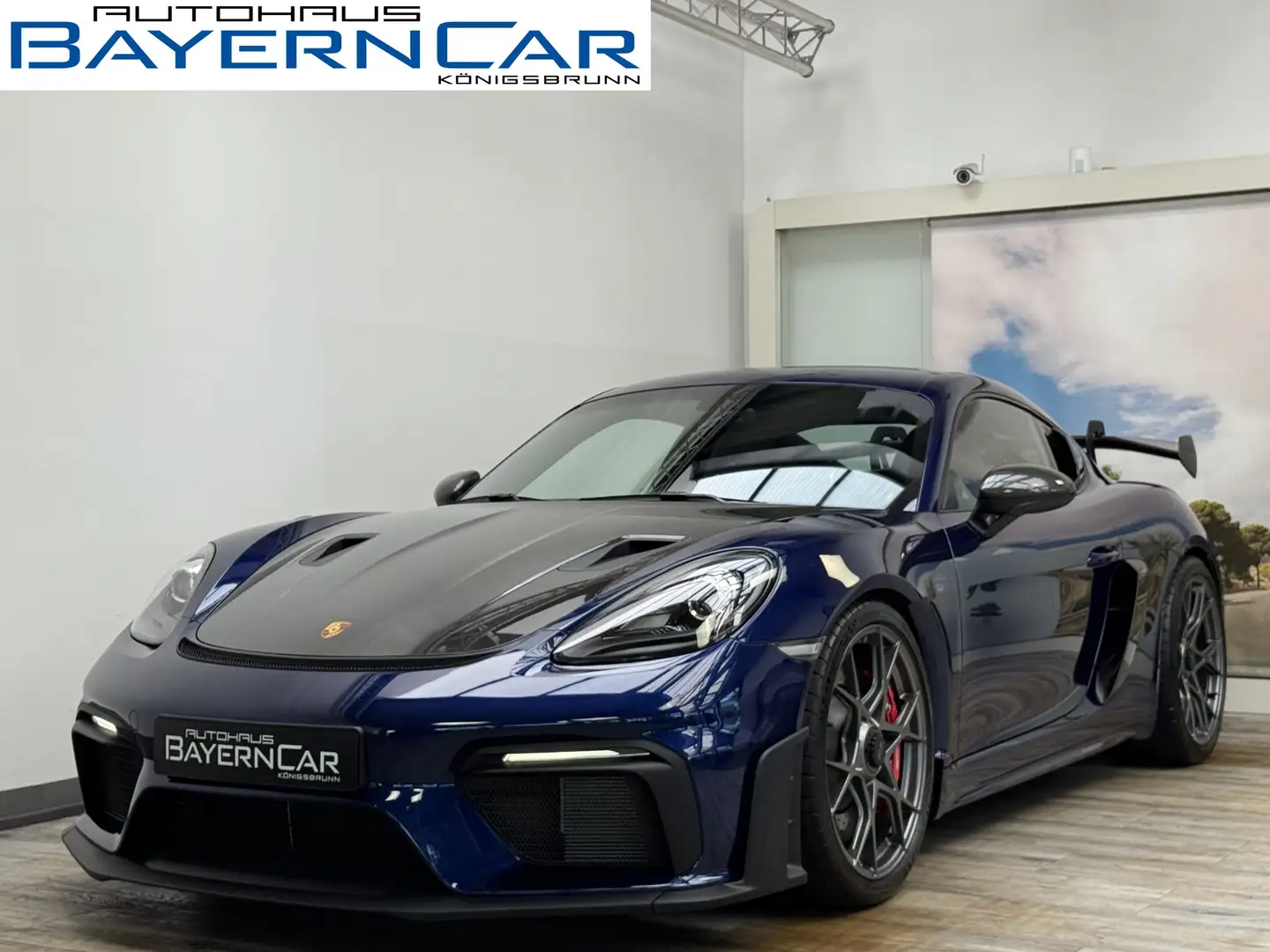 Porsche 718 Cayman GT4 RS Weissach Clubsport Lift Kamera Blau - 1