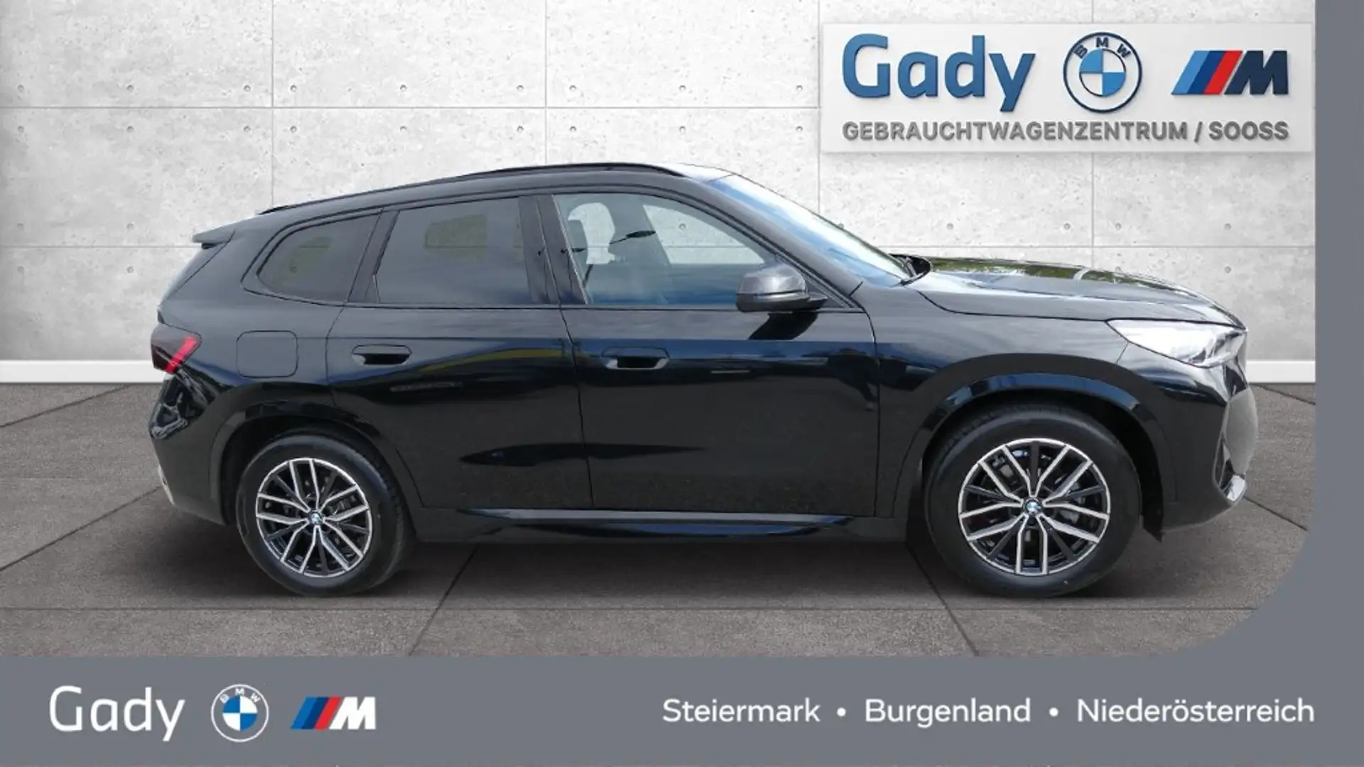 BMW X1 xDrive20d Schwarz - 2