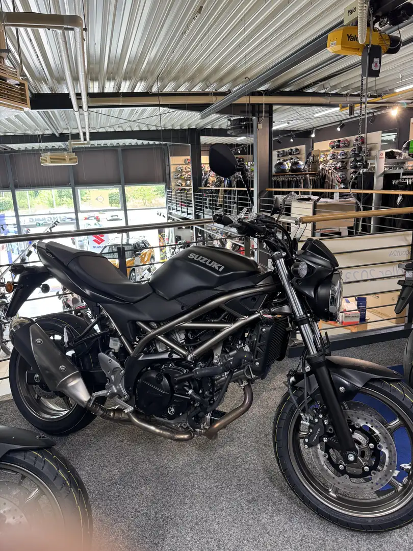 Suzuki SV 650 mit Tageszulassung & Preisvorteil von 585,-€ Schwarz - 2