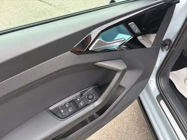 Audi A1 view 10