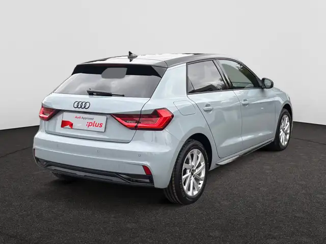 Audi A1 view 5