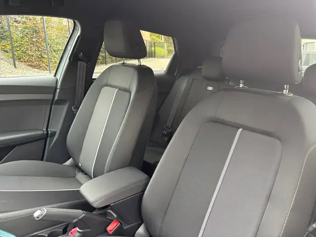 Audi A1 view 12