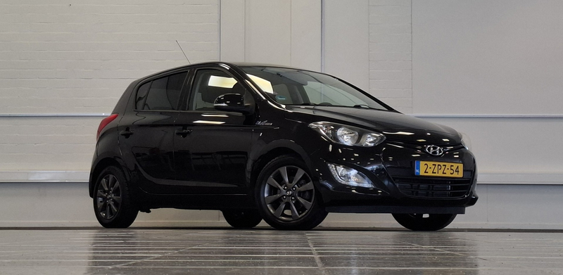 Hyundai i20 1.2i Go! Airco 100% Onderhouden Nieuwe APK PDC — photo 2