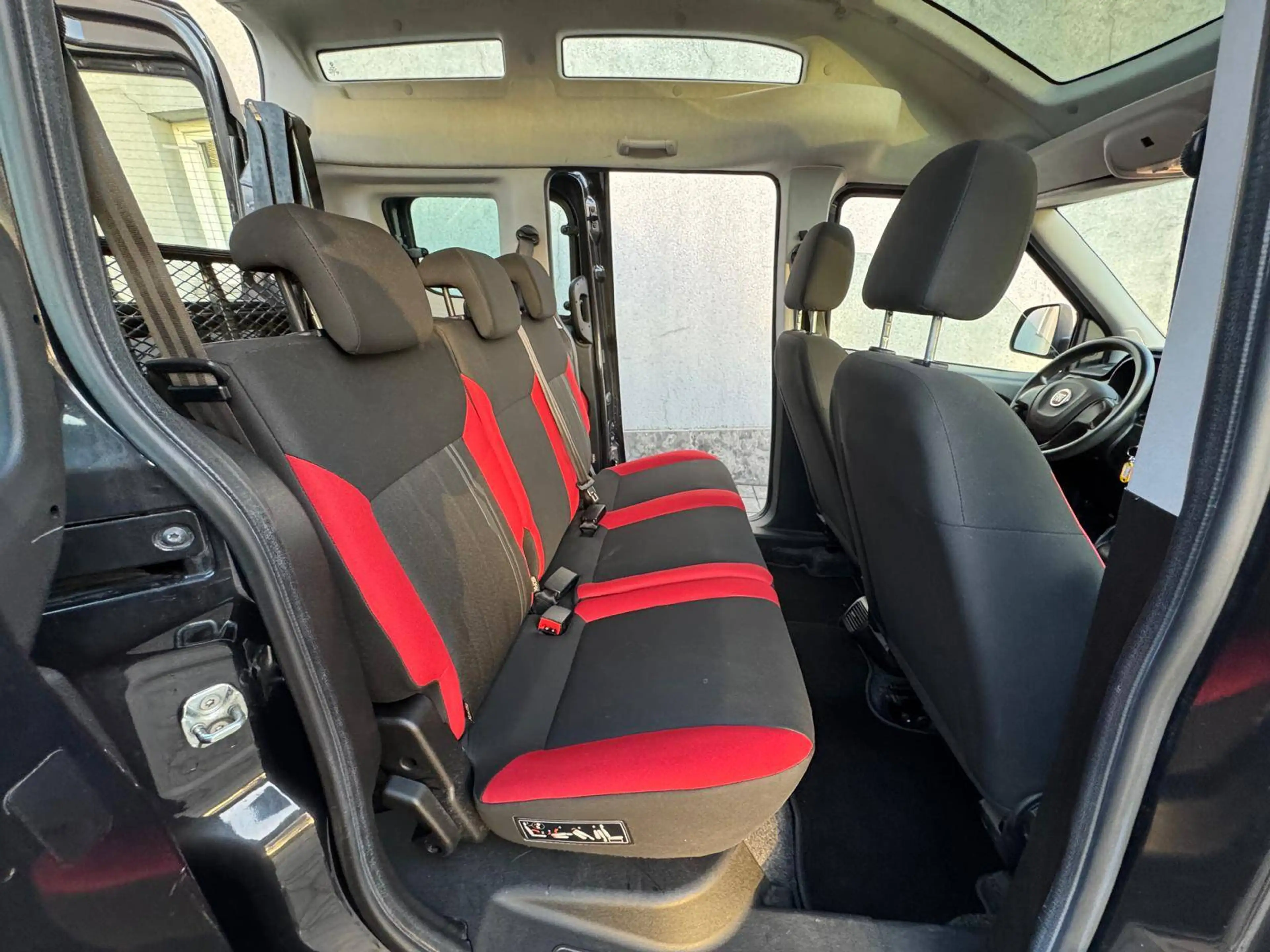 Fiat Doblo 1.4i 2017 116000 KM TPMR PMR INVALIDE VERHOOGD — photo 8