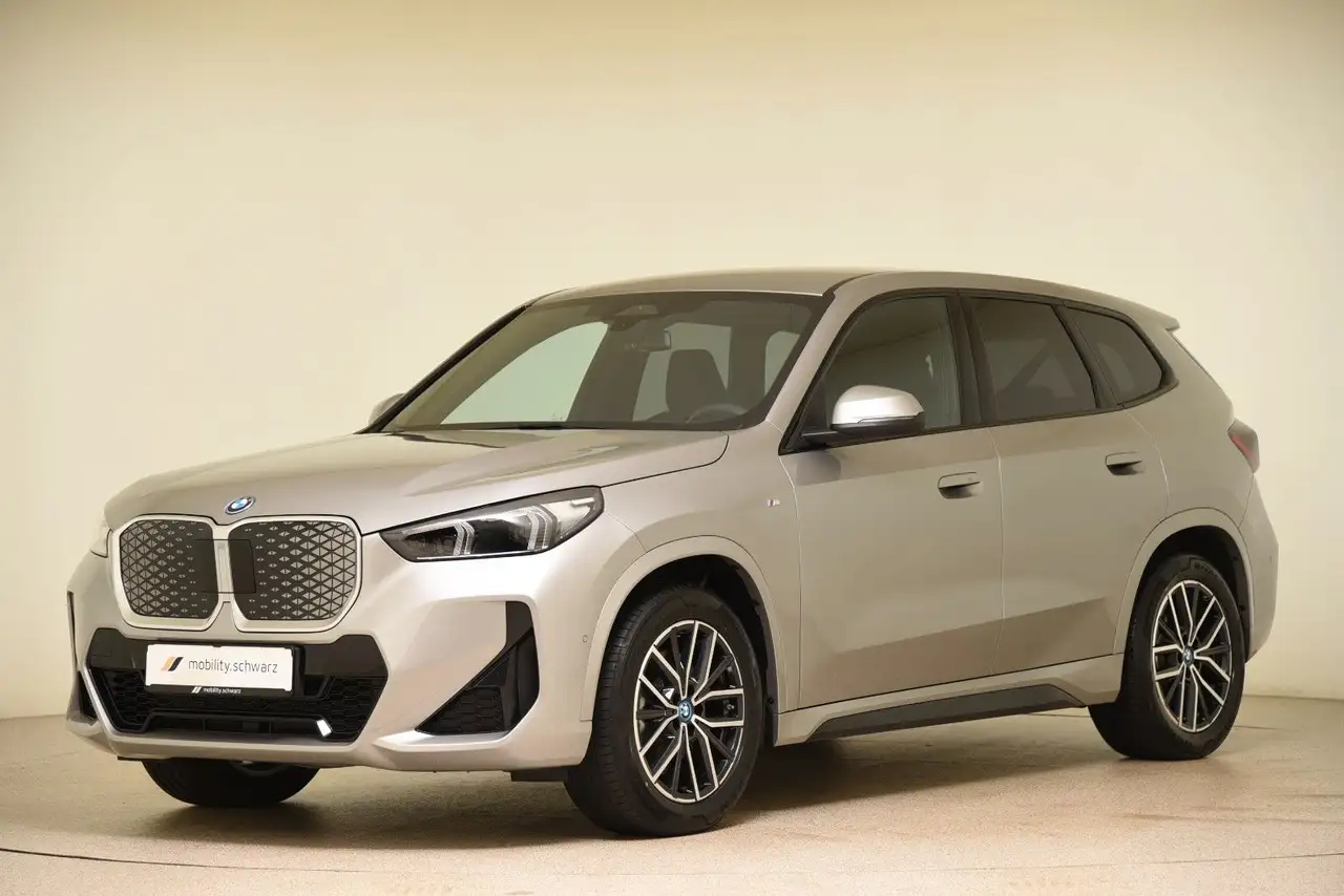 BMW iX1 xDrive30 M Sport AHK DriveAss+ Aktivsitz H+K