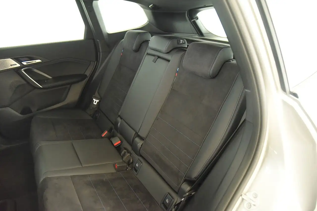 BMW iX1 xDrive30 M Sport AHK DriveAss+ Aktivsitz H+K, миниатюра 6