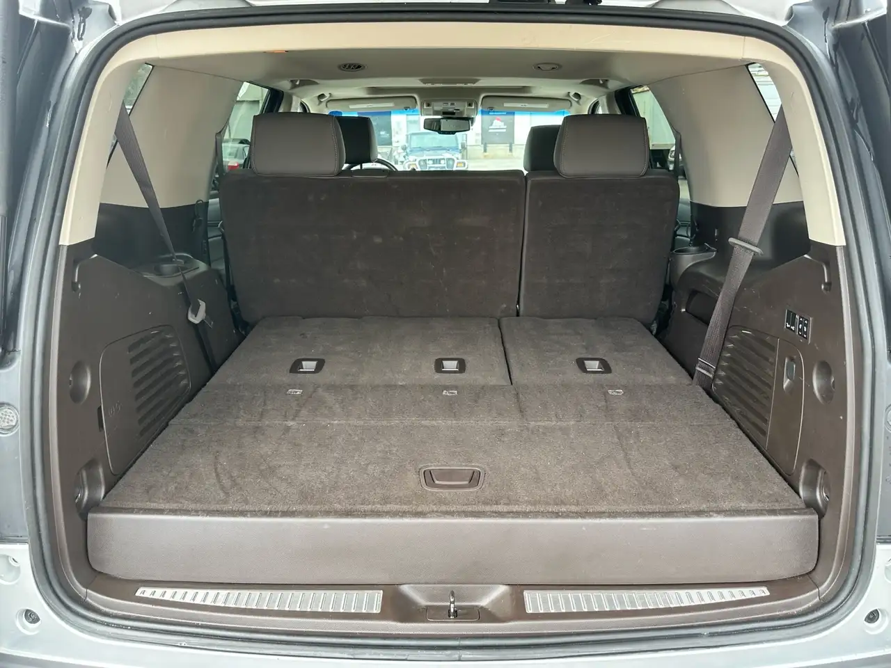 GMC Yukon снимка GMC Yukon