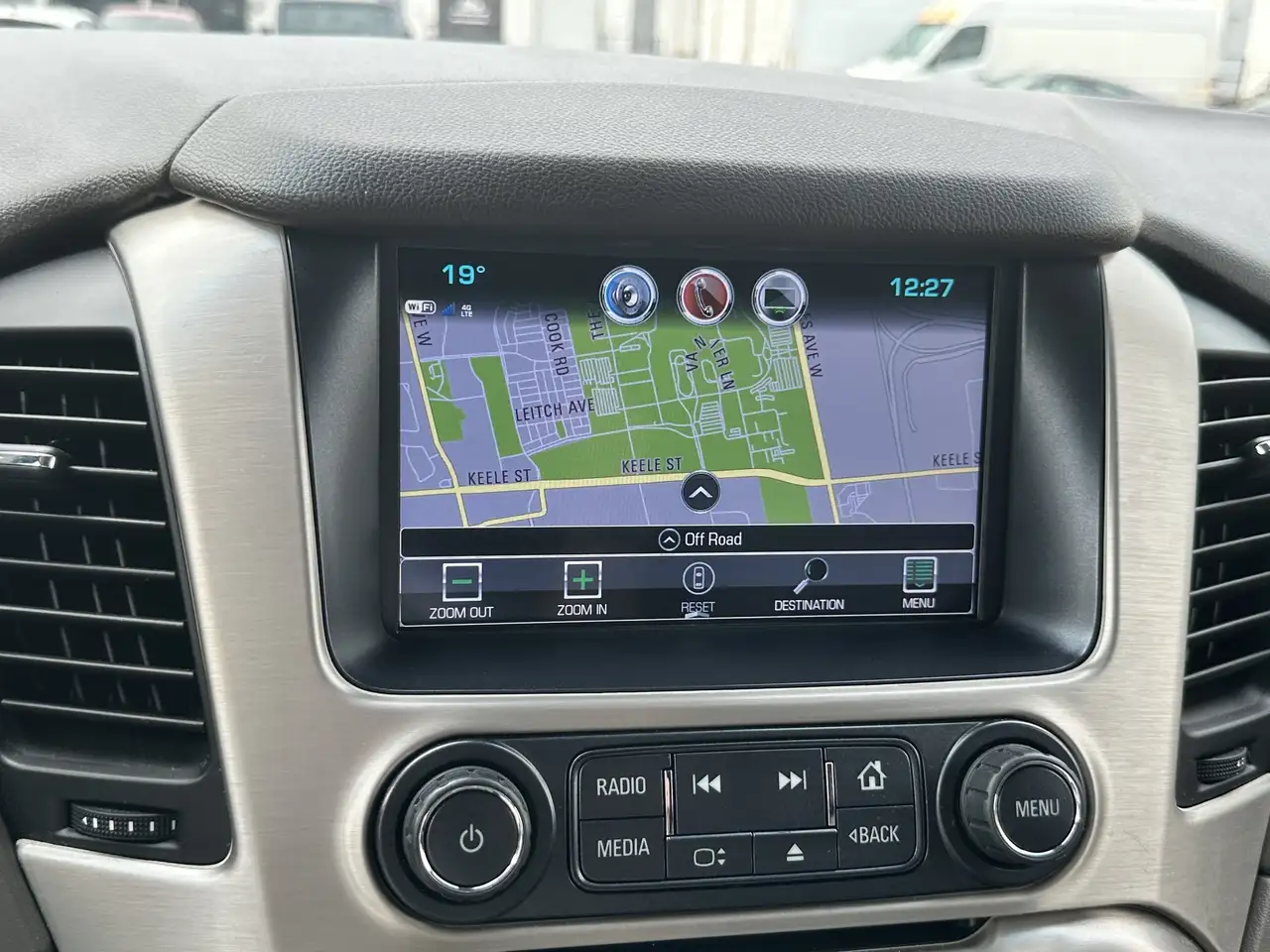 GMC Yukon снимка GMC Yukon