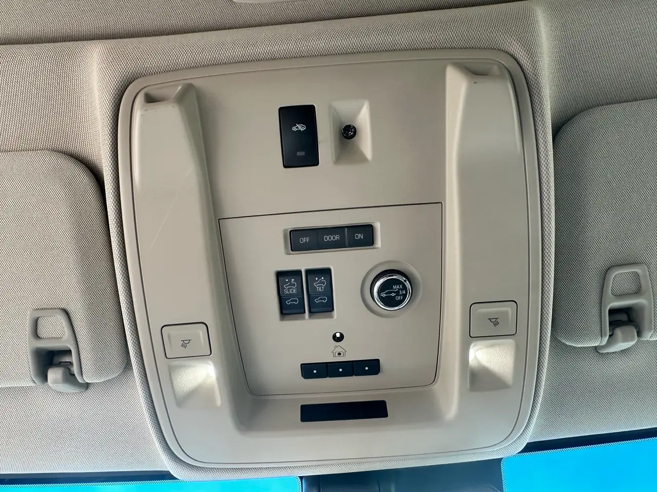 GMC Yukon снимка GMC Yukon