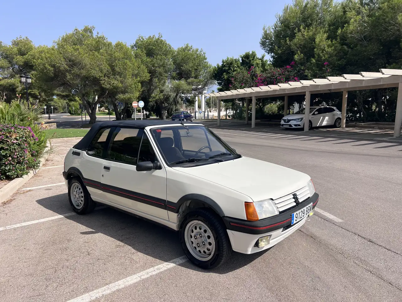 Peugeot 205 CTI, foto 1