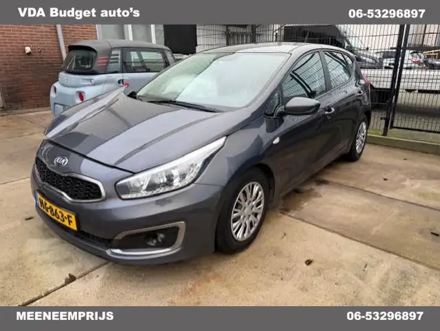 Kia Ceed / cee'd schade auto 1.0 T-GDi Navigator niet rijbaar