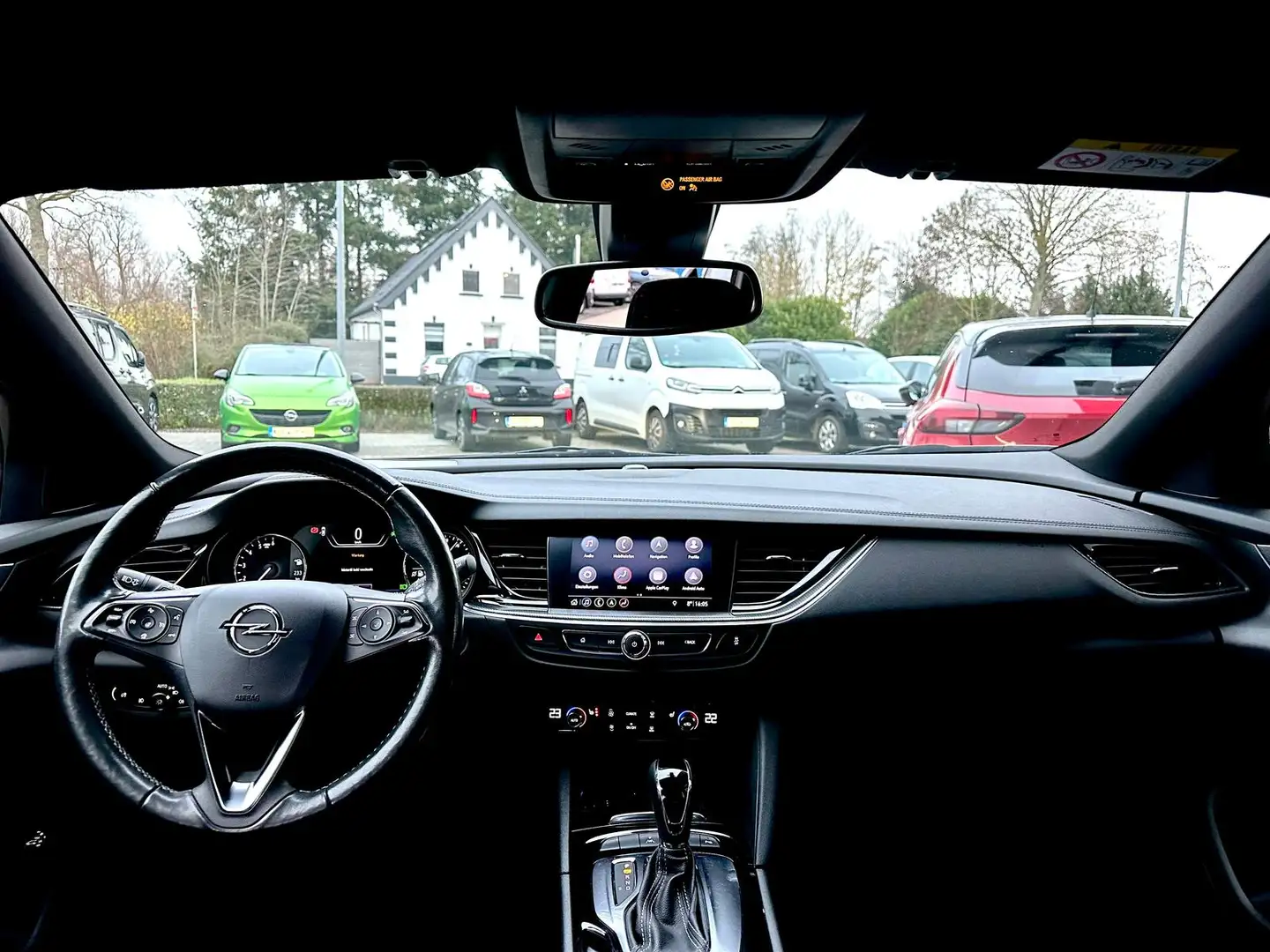 Opel Insignia Sports Tourer Diesel Automatik SITZHZG NAVI LENKRA Gris - 2