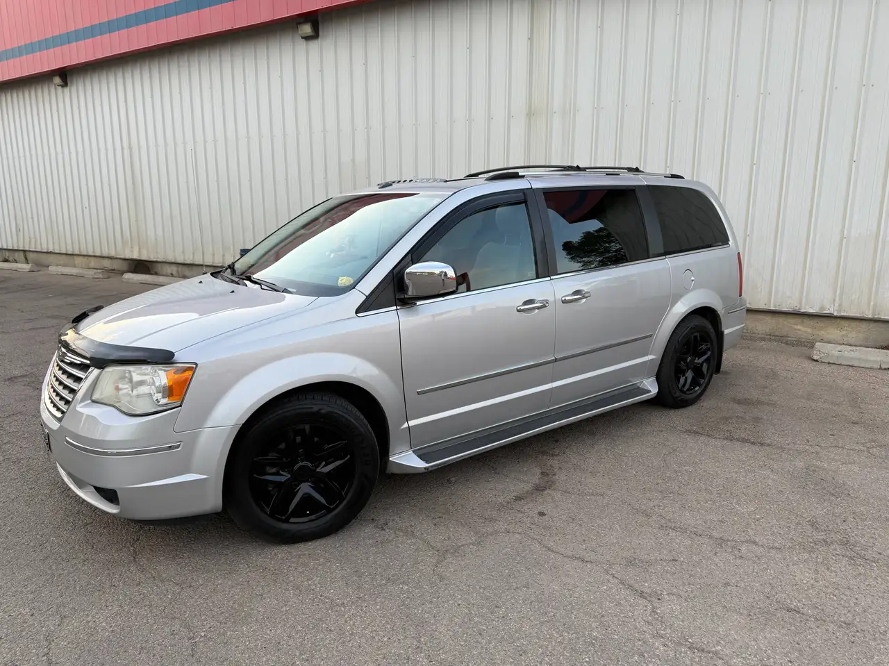 2010 Chrysler Town & Country