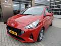 Hyundai i10 1.0 Comfort Smart | NL auto | Navi | Achteruitrijc Rood - thumbnail 3