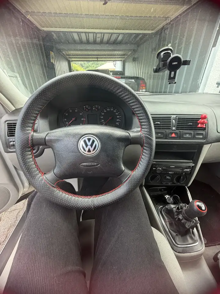 Volkswagen Golf 1.4 16V, TÜV 05/2027, Zahnriemen 147.000km, foto 6