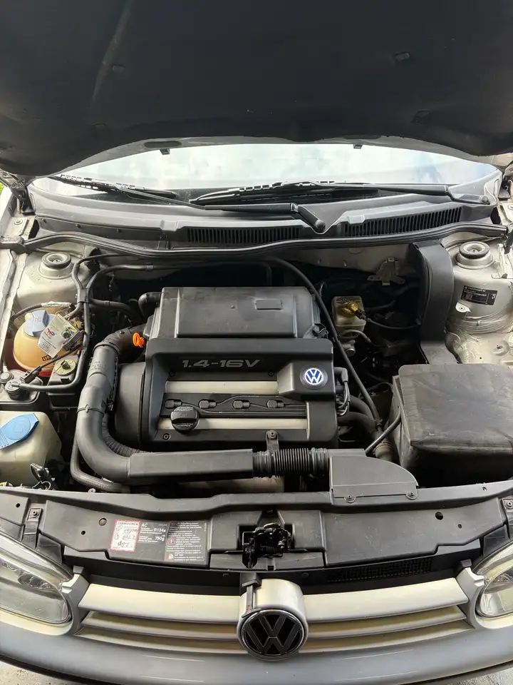 Volkswagen Golf 1.4 16V, TÜV 05/2027, Zahnriemen 147.000km, foto 4