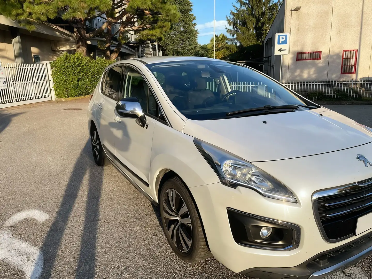 Peugeot 3008 3008 I 2.0 hdi Hybrid4 Wit - 1