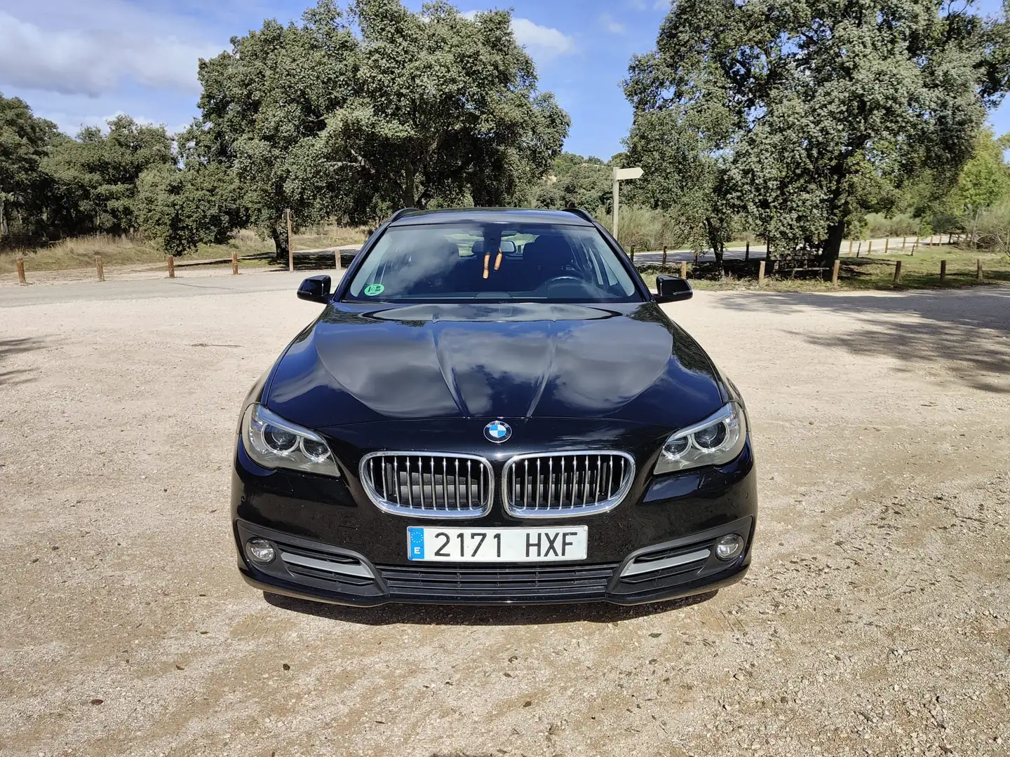 BMW 525 525dA Touring Negro - 1